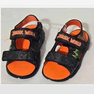 New Universal Studios Jurassic World Sandals Boys 8 Dino Black Orange Fisherman